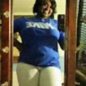 Meet your Posher, Yvette